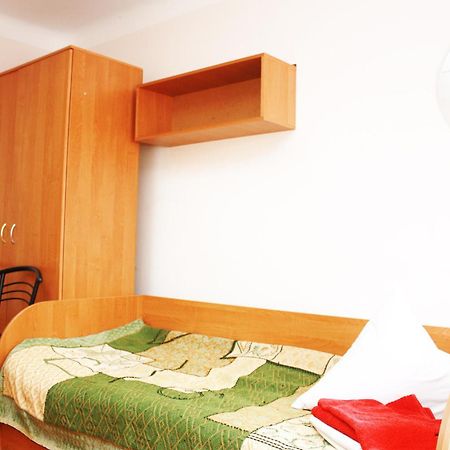 Vydubychi Hostel Kijev Kültér fotó